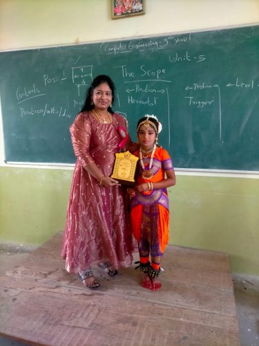 WhatsApp-Image-2025-04-22-at-11.55.10-AM